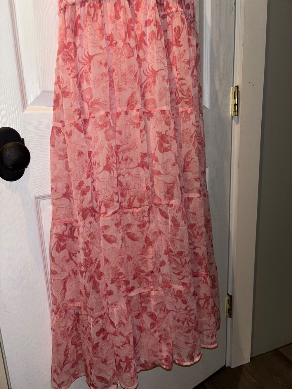 Abercrombie & Fitch Ruched Flowy Maxi Dress - Picture 11 of 16
